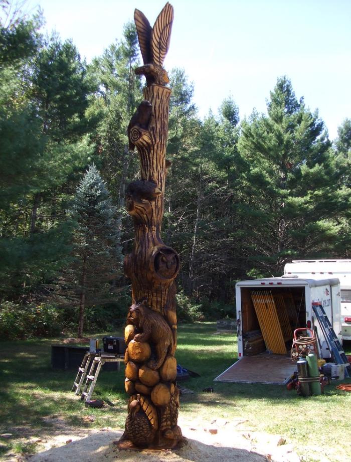 Tawas Michigan chainsaw carving